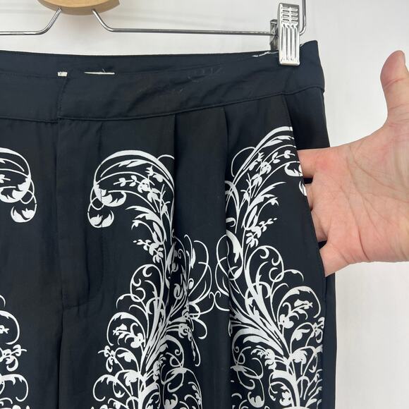 Silence + Noise (4) Womens Black White Floral Tapered Skinny Crop Ankle Pants - Picture 4 of 8